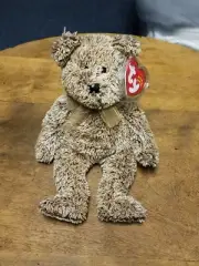 2002 Ty Beanie Babies "Harry" The Fuzzy Brown Bear Plush Toy Animal MWMT
