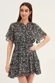 Ditsy Print Flutter Sleeve Tiered Dress - Size M, Women's Skater Dress