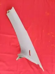 Holden Vx Monaro RHR Inner C Pillar Trim Neutral Cream Cv8 GTO genuine Nos Hsv