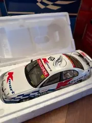 1/18 80165 HOLDEN COMMODORE VX 2001 #15 KMART (1/5000) KELLY, TODD