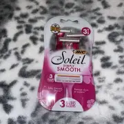 BIC Simply Soleil Disposable Women's Shaving Razors Pink 3 Blade