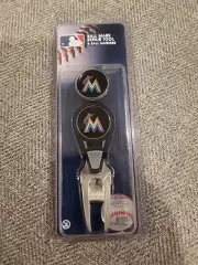 Miami Marlins Divot Repair Tool with Two Magnet Ball Markers