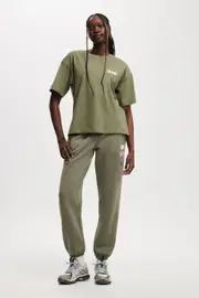 [Body] Body - Plush Essential Gym Sweatpant - Jungle green/badge M JUNGLE GREEN/BADGE