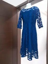 在飛比找Yahoo!奇摩拍賣優惠-孔雀藍七分袖洋裝L號