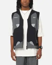 [REEBOK] Reebok X Market Reversible Vest Black/silver - Size M M Black/Silver