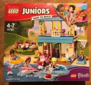 LEGO Juniors Stephanie's Lakeside House 10763 Toy Building Kit 215 pcs