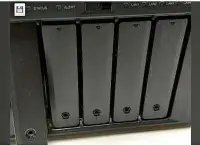 在飛比找Yahoo!奇摩拍賣優惠-報廢品_NAS DS1515+故障品 G-9876_99元