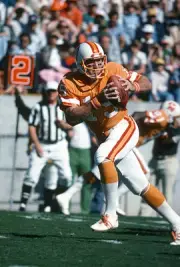 Gary Huff Tampa Bay Buccaneers drops back to pass v the Atlanta Fa- Old Photo 7