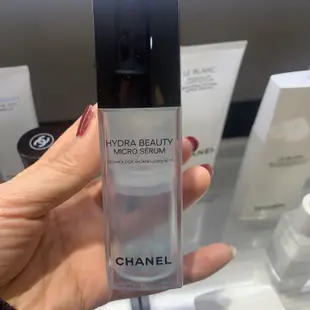 6折免運 CHANEL 香奈兒 山茶花保濕微滴精萃再生露150ml 山茶花保濕微導入精華液 30ml 保濕水精華化妝水