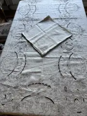Vtg NWT Ivory Linen With Gray Embroidery Banquet Tablecloth & 12 Napkins 122x67