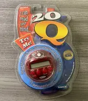 Radica 20Q 20 Questions "Red" Electronic Handheld Game 2003 - Brand New