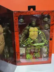 Sketch & Signed Ben Bishop NECA TMNT The Last Ronin "Battle Damaged" Mikey