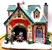 St Nicholas Square RARE NEW 2015 "SANTA'S WORKSHOP" ceramic Kohl's collection