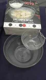 Pasari Glass Indonesia 3pc Chip And Dip Set With Stand