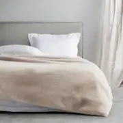 Sheridan Carlson Blanket in Bone/Natural Size: 200cm x 200cm Material: Polyester @Sheridan Rewards