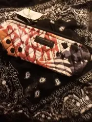 Vera Bradley Painted Feathers On A Roll Zip Bag