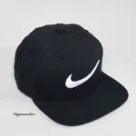 GOGOSNEAKER® NIKE SWOOSH 大勾勾 棒球帽 SNAPBACK 黑白 綠帽簷 環扣 639534