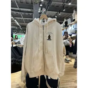 現貨！🧸Brandy Melville米白柔軟熊熊刺繡寬鬆帽踢外套CHRISTY SNOW LODGE HOODIE