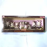 Sylvanian Families chocolat rabbit family anniversary Calico Critters