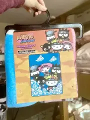 NARUTO x HELLO KITTY AND FRIENDS 45" x 60" Plush Cloud Throw Blanket