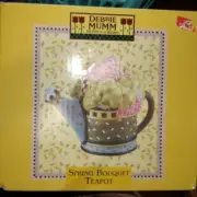 1999 Debbie Mumm's, Mumm's the word line Spring Boquet Series Teapot
