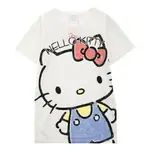 小禮堂 HELLO KITTY 棉質圓領短袖上衣 薄上衣 印花T T-SHIRT 短T 棉T (米 站姿)