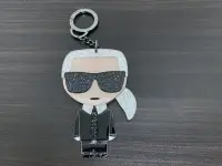 在飛比找Yahoo!奇摩拍賣優惠-Karl lagerfeld老佛爺壓克力鑰匙圈