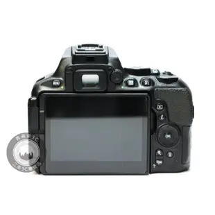 【台南橙市3C】Nikon D5600 APS-C 單機身 二手單眼 快門次數：206xx 次 #86497