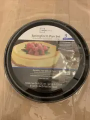 Mainstays Springform Pan Set (3) Pieces 8” 9” 10” Durable Non stick Surfaces
