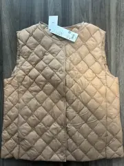 【Beige】 Bargain Price UNIQLO Puff Tech Quilted Vest Warm Padded JAPAN NEW