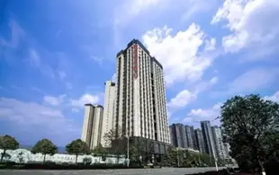 凱盛美季酒店(宜昌沿江寶塔店)Kaisheng Meiji Hotel (Yichang Yanjiang Baota)