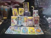 The Classic 78 Tarot Cards with Guidebook. Pouch, Stones & Bracelets