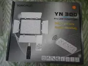 YONGNUO YN300 II LED Video Light Handheld Remote Control - NEW