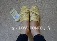 在飛比找Yahoo!奇摩拍賣優惠-☆╮LOVE TONES╭☆美國正品TOMS鞋『免運』Cro