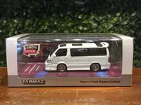 在飛比找有閑購物優惠-1/64 Tarmac Toyota Hiace Wagon