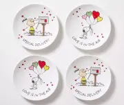 Pottery Barn Kids Peanuts Valentine Plate Snoopy & Charlie Brown Complete Set 4