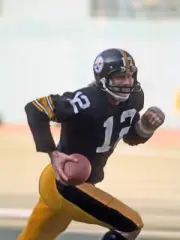 Quarterback Terry Bradshaw Of The Pittsburgh Steelers Nfl 1977 OLD PHOTO 8