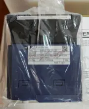 1PC New Fuji Inverter FRN0.75C2S-2J