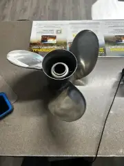 Turning Point Propellers Express Mach3 (13.25 x 21") RH Propeller, 31432112