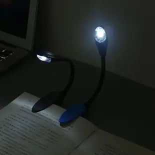 閱讀燈LED書本燈無級亮度電池夾式燈 LED小夜燈 閱讀燈 彎曲折疊便攜夾書小台燈