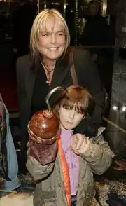 Linda Robson Bobbie arrive for the world premiere of Peter Pan at - Old Photo