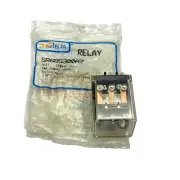 NIB Selecta 24VDC Coil 10A 240VAC/28VDC 8 Pin Socket Mount Relay SR67S215D4