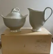 Mikasa Classic Flair Vintage NITB Fine China Sugar And Creamer Set White