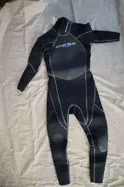 NWT Black HYPERFLEX 3/2 M Full Woman's Wetsuit Small
