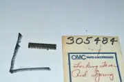 NOS OMC EVINRUDE JOHNSON PART NO. 305484 spring