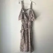 NWT BooHoo Leopard Print Cold Shoulder Dress 18