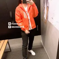 在飛比找Yahoo!奇摩拍賣優惠-【豬豬老闆】 ADIDAS W.N.D. JACKET 橘紅