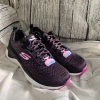 在飛比找蝦皮購物優惠-現貨🔥全新Skechers女鞋US8.5 25cm運動系列S