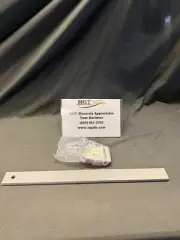 LUCENT / 408655113 / END BAR KIT: 1 1/2" x 18"