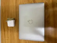 在飛比找Yahoo!奇摩拍賣優惠-Apple MacBook Air (13-inch, 20